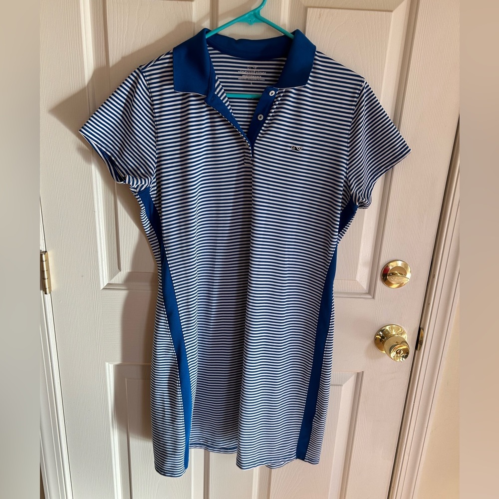 Vineyard Vines Performance collared dress.  Size L